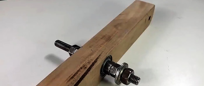 Come realizzare una sega circolare compatta da un trapano con profondità di taglio regolabile