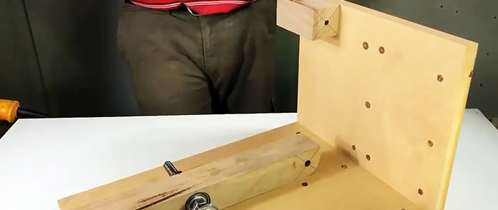 Sådan laver du en kompakt rundsav fra en boremaskine med justerbar skæredybde