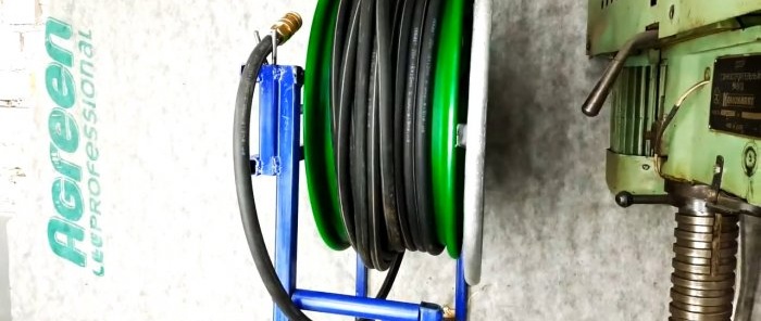 Hose reel from car disc and hub