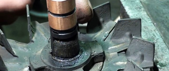 Cara menukar gelang gelincir pada pemutar penjana