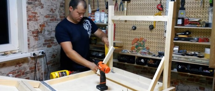 How to make a stable folding travel table with your own hands