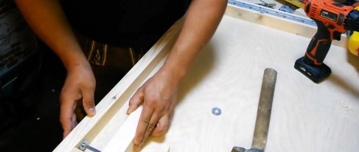 Како направити стабилан склопиви путни сто својим рукама