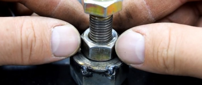 Sentuhan magnet yang ringan dan padat untuk kimpalan elektrik DIY