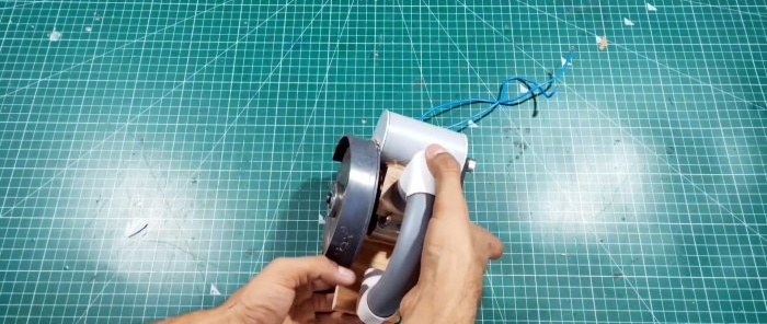 Como fazer uma mini serra circular 12V