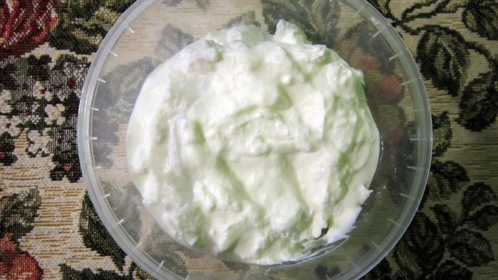 Kefir sour cream