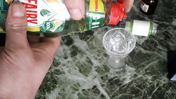 How to make a simple and effective hand sanitizer