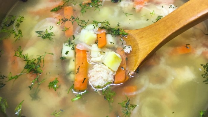 Recipe for perch fish soup with caviar