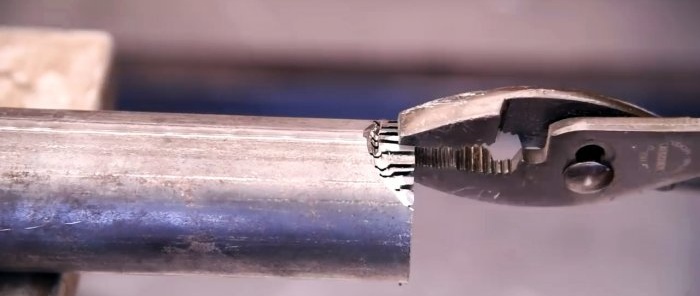 Cara menggunakan pengisar untuk membuat pelana T-joint yang sempurna