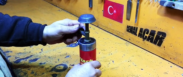 Как да направите компактна плочка за газова бутилка