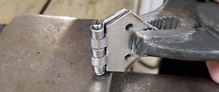 Cara membuat lubang butang dengan alatan mudah
