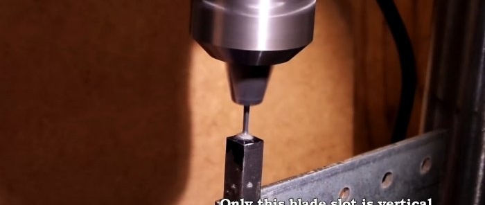 How to make a reliable jigsaw for shape cutting