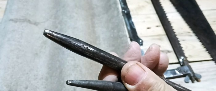 Com fer ràpidament un forat sense perforar l'acer per a eines