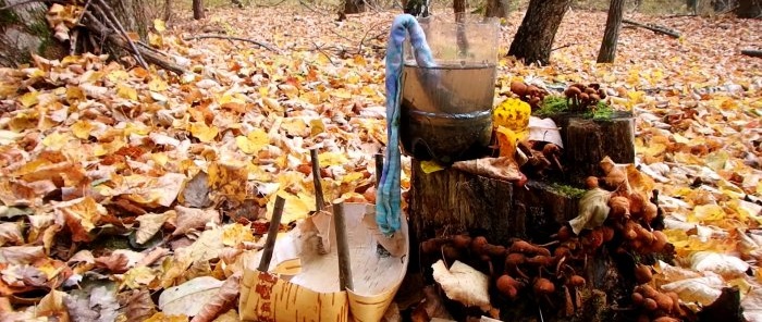 Bagaimana untuk membersihkan dan membasmi kuman air di dalam hutan tanpa periuk atau kelalang