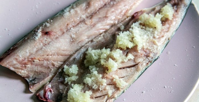 Cá thu Stroganina Chúng tôi ăn một chế độ ăn đa dạng Chúng tôi nấu ăn đơn giản và ngon miệng