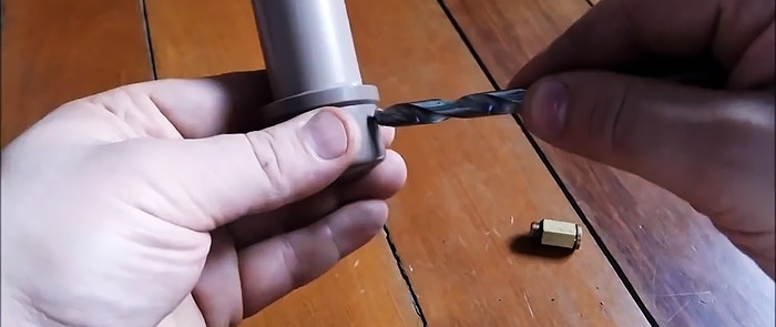 Comment fabriquer un cylindre pneumatique à partir d'un tuyau en PVC