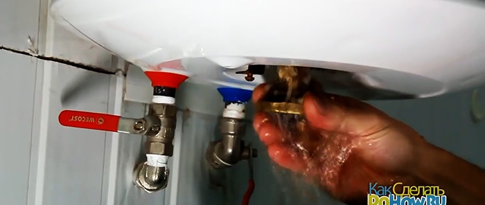 How to clean water heater heating elements from scale