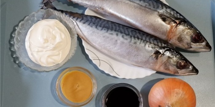 If you cook mackerel, then this is the only way: Mackerel in mustard sauce
