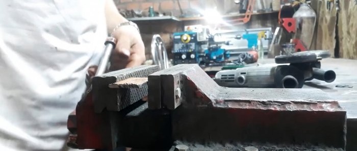 Cum să transformi o polizor unghiular într-un renovator