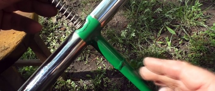 Cómo hacer un dispositivo para eliminar las malas hierbas de raíz.