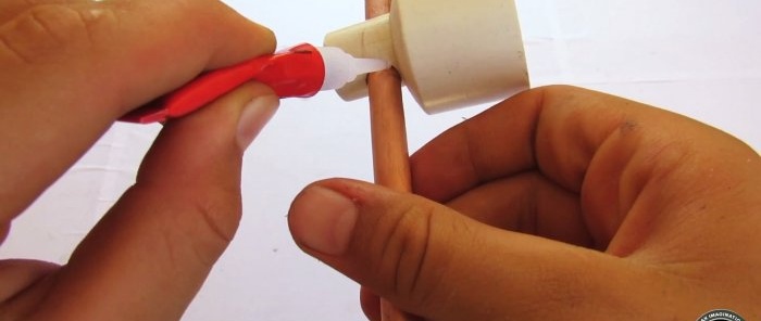 Cách làm bình tưới từ ống nhựa PVC