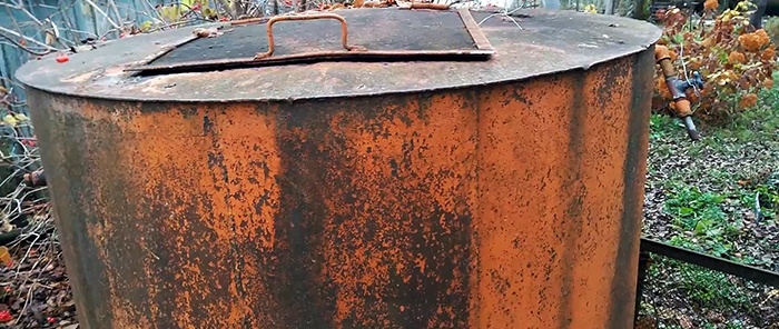 How and with what to quickly seal holes in any steel watering container