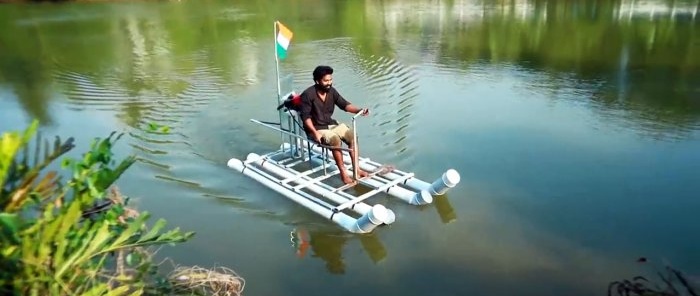 So bauen Sie ein Boot aus PVC-Rohren und einem Trimmermotor