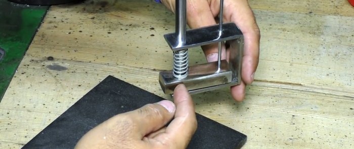 Hur man gör en miniatyrborrmaskin