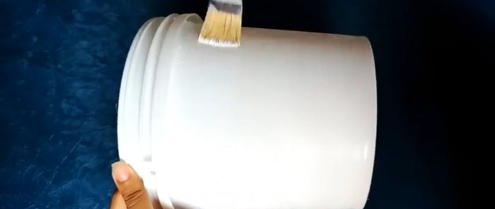 3 kapaki-pakinabang na ideya para sa iyong tahanan gamit ang isang plastic bucket