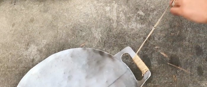 Πώς να φτιάξετε ένα τηγάνι κατασκήνωσης από ένα κομμάτι ανοξείδωτου χάλυβα