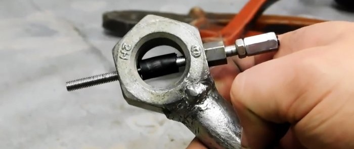 How to make a threaded riveter from an ordinary nut