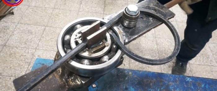 Paano gumawa ng isang bending machine mula sa mga bearings