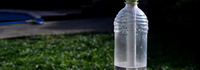 Hur man använder flaskor för att rena grumligt vatten tills det är kristallklart