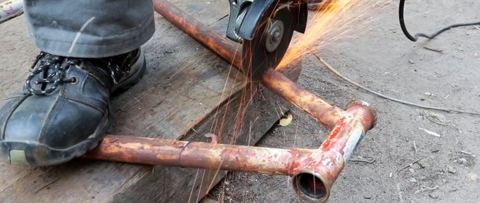 How to make a cross-cutting machine from an old bicycle and an angle grinder