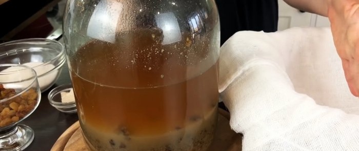 How to make delicious foamy kvass