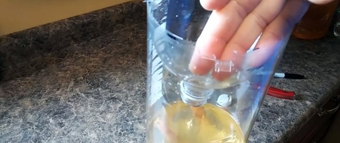 Goodbye wasps I'll show you how to make a bottle trap and forget about poisonous insects