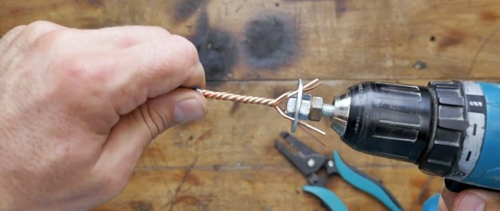 4 outils utiles pour les boulons et écrous pour les électriciens et les plombiers