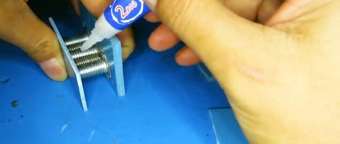 Comment fabriquer un simple générateur 220V de vos propres mains