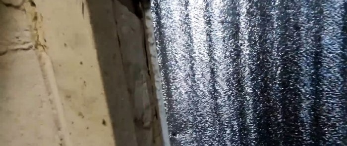Kapılar duvarlardan daha sıcaktır Metal garaj kapıları nasıl düzgün şekilde yalıtılır?