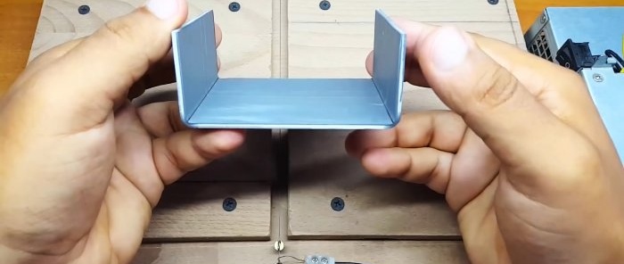Comment fabriquer un boîtier électronique à partir d'un tuyau en PVC