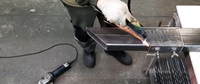Comment créer un gabarit pour couper un tube profilé à des angles de 45 et 90 degrés