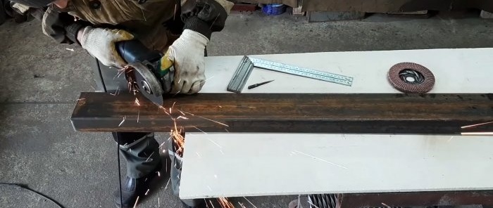 Come realizzare una sagoma per tagliare rapidamente un tubo profilato con angoli di 45 e 90 gradi