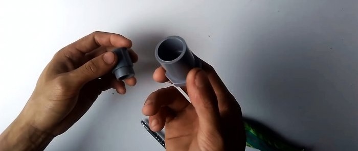 2 iespējas lētiem DIY PVC cauruļu smidzinātājiem