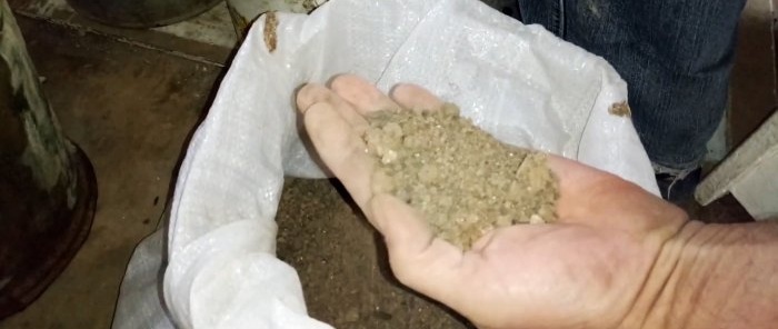 Hemligheten med att förbereda en lermortel för att lägga en kamin som inte spricker