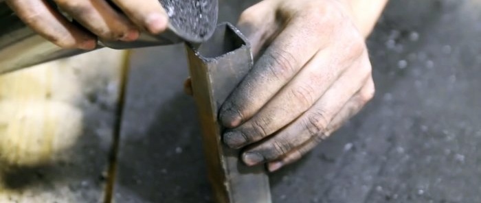 Древни метод претварања меког челика у тврди челик.