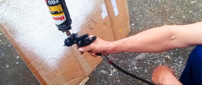 Cum se face un pulverizator de spumă dintr-un pistol de pulverizare