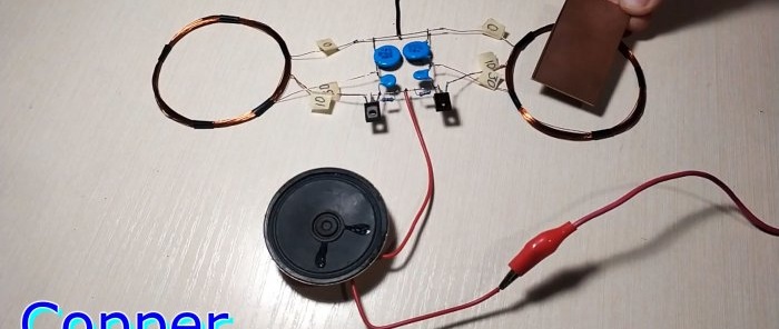 Kā izveidot Butterfly metāla detektoru, izmantojot tikai 2 tranzistorus
