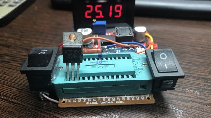 Comment créer un simple testeur de diodes Zener à partir de modules chinois prêts à l'emploi