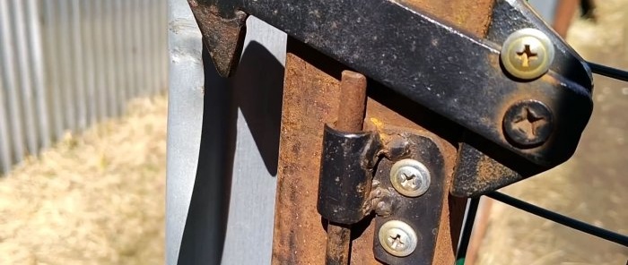 Hur man gör ett nyckellöst hemligt lås för en grind