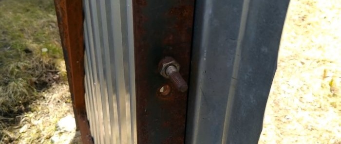 Como fazer uma fechadura secreta sem chave para um portão