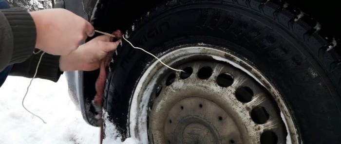 How to get out of deep snow or mud without assistance